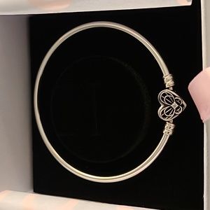 Pandora bracelet